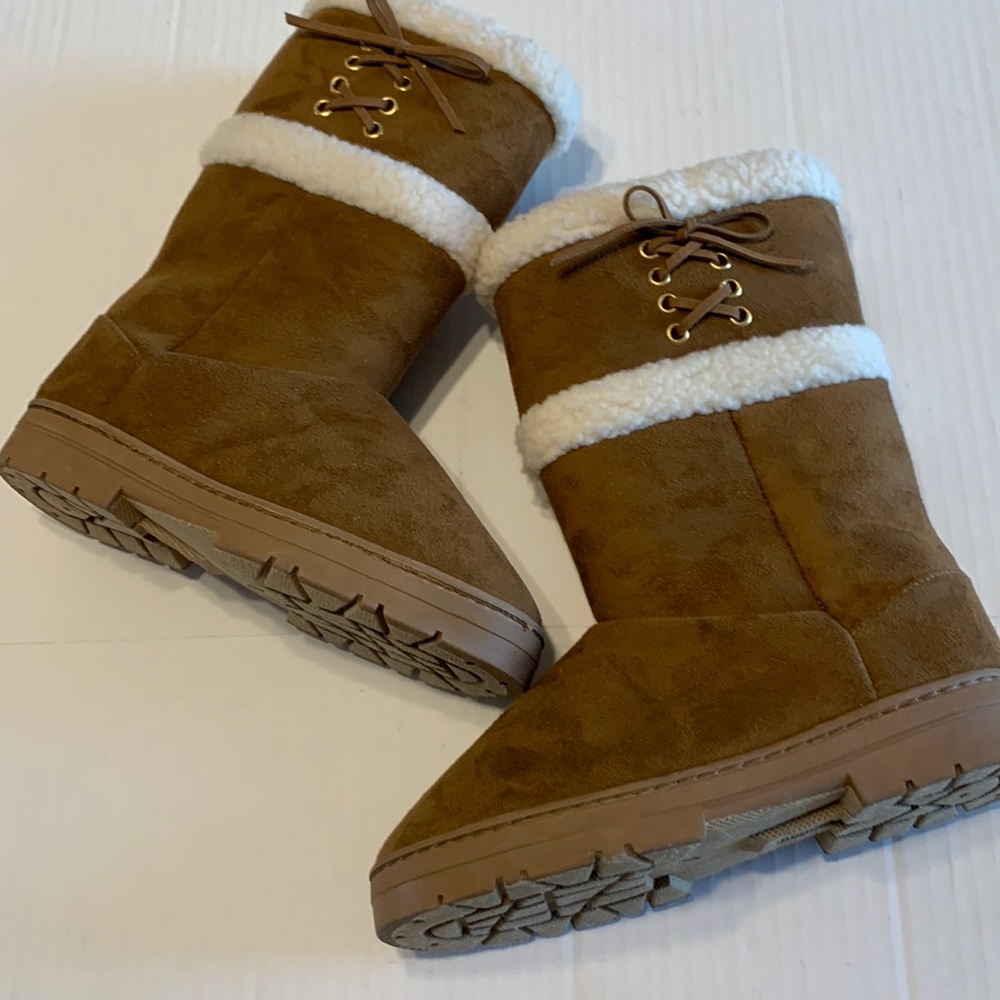 Women’s Mid-calf Soft Winter Boots